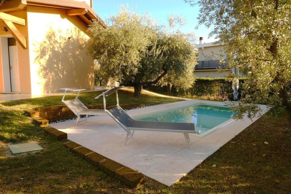 Villa Lidia - Tra Il Verde E L'Azzurro. San Felice del Benaco Exteriör bild